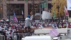 CLEAN : Seoul gripped by large scale anti government rally News Clip