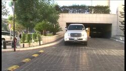 Chemical weapons inspectors leave hotel for field visit Instructional Video