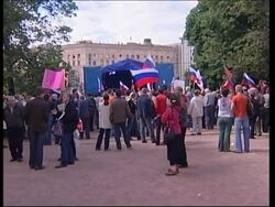 Russia's opposition parties unite ahead of this weekend's G8 summit News Clip