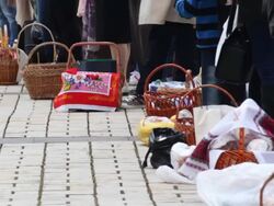 Easter Sunday service at Donetsk central church News Clip