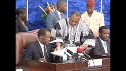 CLEAN : Mali signs ceasefire accord with Tuareg News Clip