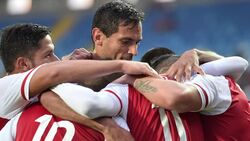 CLEAN : Football: Paraguay eye Copa quarters as Jamaica downed News Clip