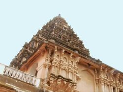 WS ZI View of Thanjavur Palace / Thanjavur, Tamil Nadu, India Stock Footage