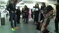 CLEAN : Genderless fashion blurs lines on London catwalks News Clip