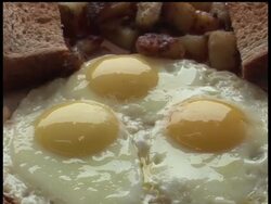A nationwide recall of nearly 400 million eggs that may contain salmonella bacteria could be linked to hundreds of people getting sick in at least ten states. News Clip