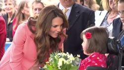 Catherine Chats to Girl at Naomi House Hospice News Clip