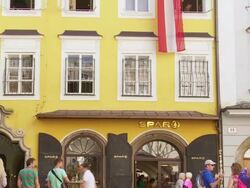 TU Birthplace of Wolfgang Amadeus Mozart in Salzburg Stock Footage