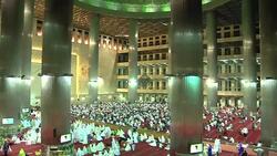 CLEAN : Indonesians begin Ramadan hardliners News Clip