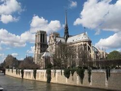 Notre Dame de Paris Stock Footage
