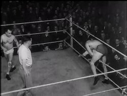 AUSTRALIAN SERVICE WRESTLING - News Clip