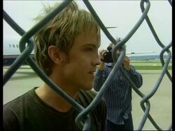 Larry Birkhead travels to Kentucky with Anna Nicole's baby Instructional Video