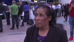 Mourners in London watch Ali's funeral Instructional Video