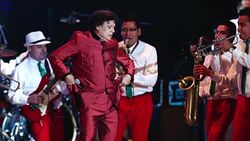 CLEAN : PHOTOS: Mexican music legend Juan Gabriel died in US News Clip