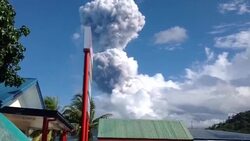 CLEAN : Five feared dead after Philippine News Clip