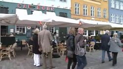 VOICED : Dinamarca el pais mas feliz del mundo News Clip