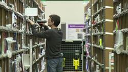 CLEAN : Amazon opens doors to German warehouse as strike threat looms News Clip