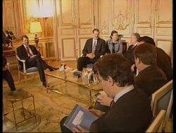 Mexican President in Paris Instructional Video