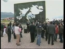 British soldiers, Argentinean veterans commemorate Falklands war together News Clip