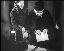 STALIN VOTES IN RUSSIAN ELECTION. News Clip