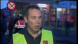 Latest as protests continue in front of refinery News Clip