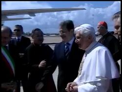 Pope Benedict XVI has left the Vatican and is now on his way to the United States. It will be his first visit to the U.S. as pontiff.  President Bush will greet the pope when he lands at Andrews Air Force Base Instructional Video