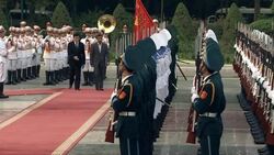 Ahmadinejad welcomed by Sang, meeting, comment Instructional Video