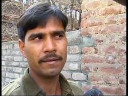 Islamic militants attacked a paramilitary camp in Kashmir's capital, killing five News Clip