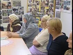 Reax outside court, Sarajevo as refuses to plead, Pale, Silajdzic News Clip