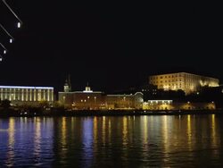 WS Danube River with Linz Castle on hill seen from the northern (Urfahr) bank of the Danube Stock Footage