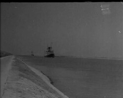 THE PRIME MINISTER ON SUEZ News Clip