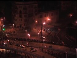 Clashes between supporters and opponents of Egyptian President Hosni Mubarak continued after nightfall in Cairo on Wednesday, hours after scenes of uncontrolled violence in the capital left three people dead and 600 injured. Instructional Video