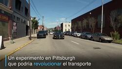 CLEAN : Uber prueba un servicio de taxis sin conductor News Clip