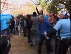 Thousands celebrate Uruguay's win over SKorea News Clip