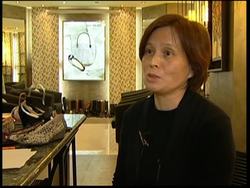 Making fashion shoes from recycled newspapers News Clip