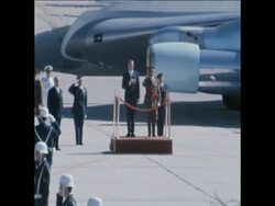 SYND 02/10/70 NIXON WELCOMED BY FRANCO News Clip