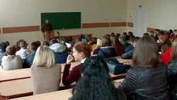 CLEAN : Frontline politics: Ukraine fighters run for parliament News Clip