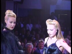 FRANCE: PARIS FASHION SHOWS: THIERRY MUGLER COLLECTION (2) News Clip