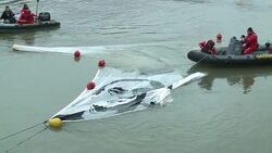 CLEAN : Greenpeace reminds Hollande of nuclear cut promise News Clip