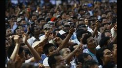 Pro-democracy leader Suu Kyi urges world's business to invest in Myanmar News Clip