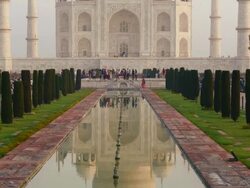 Taj mahal panning up Stock Footage