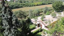 Bulgaria, Basarbovski Rock Monastery Instructional Video