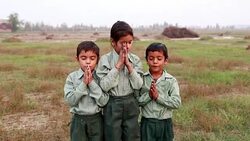 Child praying Stock Footage