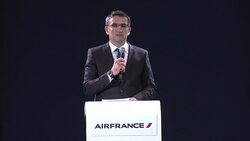 CLEAN : Air France to file charges after attack on HR manager News Clip