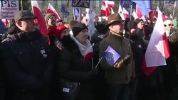 CLEACLEAN : Protesters take to Polish streets to defend freedom News Clip