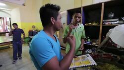 VOICED : Un cafe en Nicaragua atendido exclusivamente por sordos News Clip