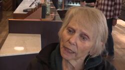 Personas de la tercera edad vuelven a usar marihuana, pero esta vez legal  Instructional Video