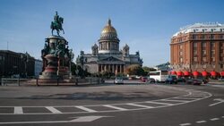 Russia, Saint Petersburg, Golden dome of St Isaac's Cathedral (1818) and the equestrian statue of Tsar Nicholas (1859) - Time lapse Stock Footage
