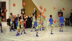 VOICED: Vaticano busca culpables News Clip