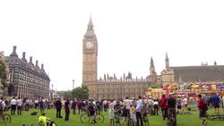Big Ben ring for 3 minutes to mark London 2012 festival; bells on HMS Belfast News Clip