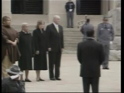 Crowds greet coffin of Coretta Scott King at Georgia state Capitol Instructional Video